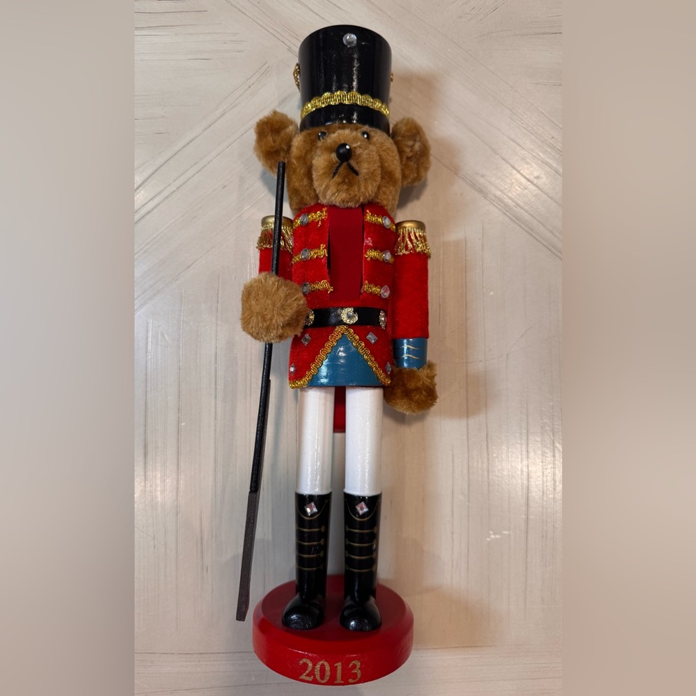 Martha Stewart Holiday 2013 Teddy Bear Nutcracker 14” Wooden Christmas Figurine